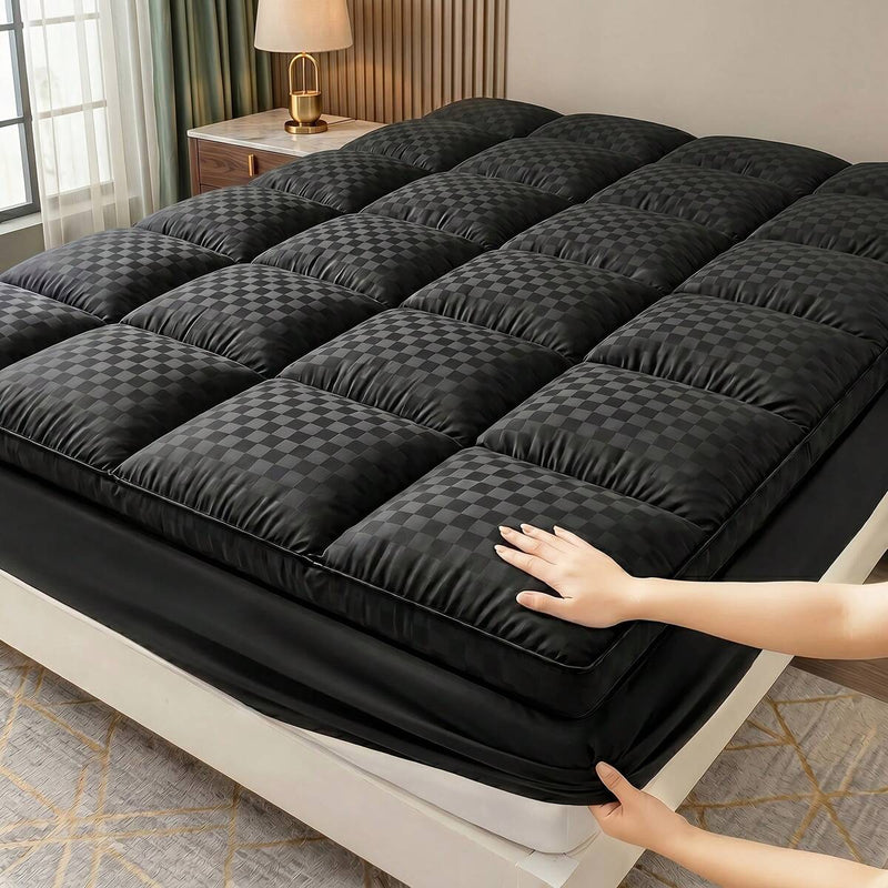 Ultra-Soft Mattress Protector, Elastic Fitted Sheet With Deep Pockets Up To 8-21 Inches, Cool Style, Full Range Of Sizes, Quilting And Laminating, Fine And Dense Stitches. Sturdy And Durable. Machine-Washable Mattress Pad